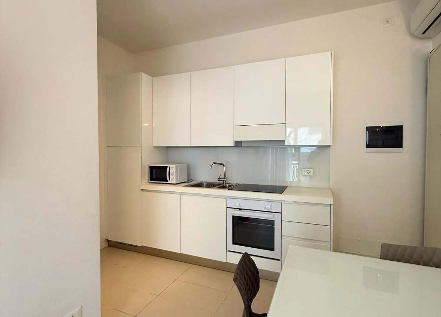 Villa Smeralda-Solo Per Famiglie- Walterigato Apartments Jesolo