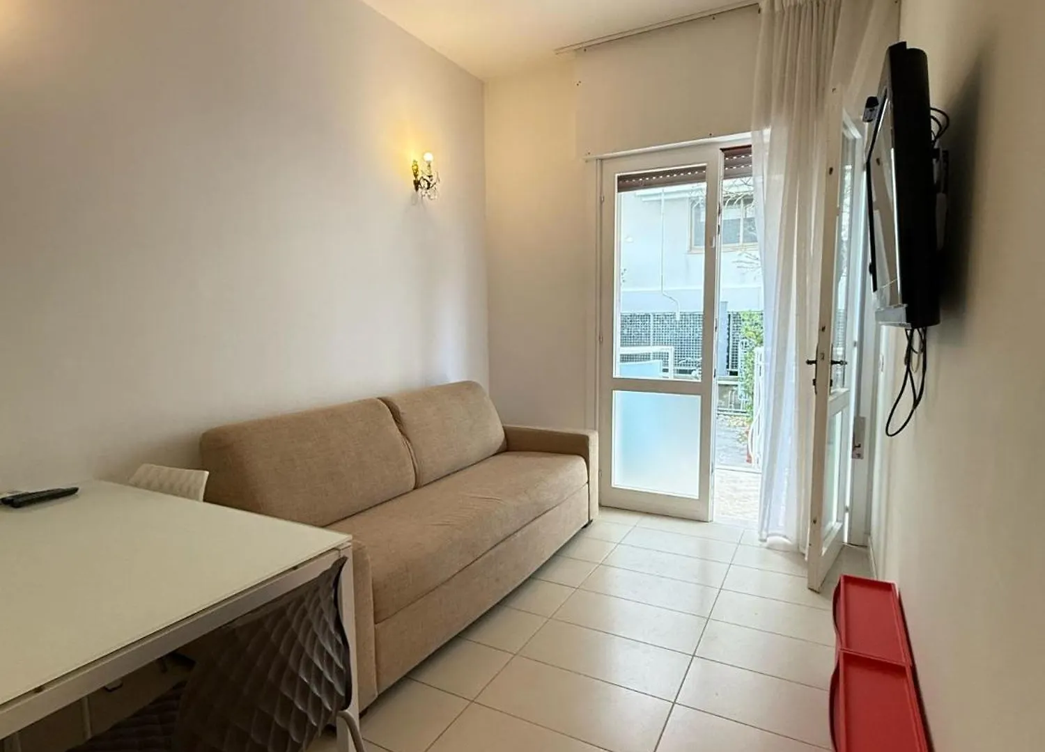 Villa Smeralda-Solo Per Famiglie- Walterigato Apartments Lido di Jesolo 0*,  Italia